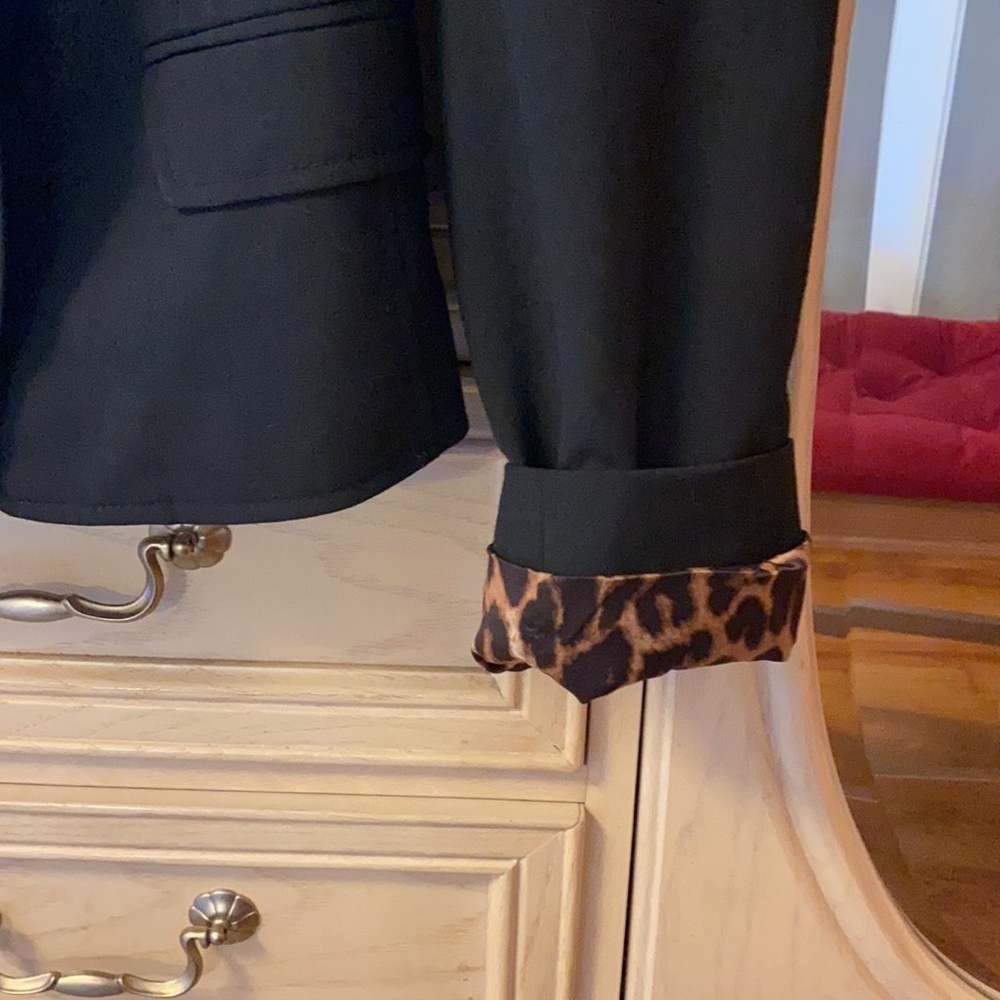 Express Jacket Leopard Puff Sleeve - Picture 3 of 11